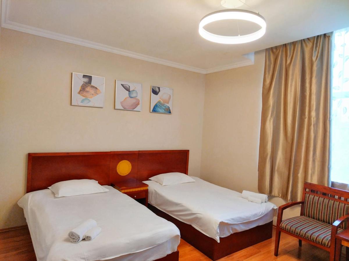 Milky Way Hotel Βουδαπέστη Εξωτερικό φωτογραφία