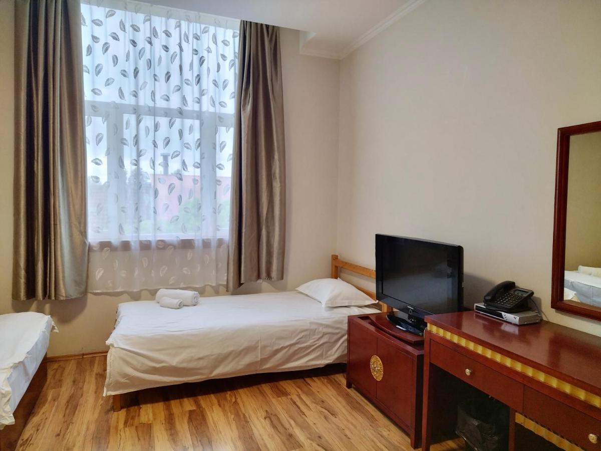 Milky Way Hotel Βουδαπέστη Εξωτερικό φωτογραφία